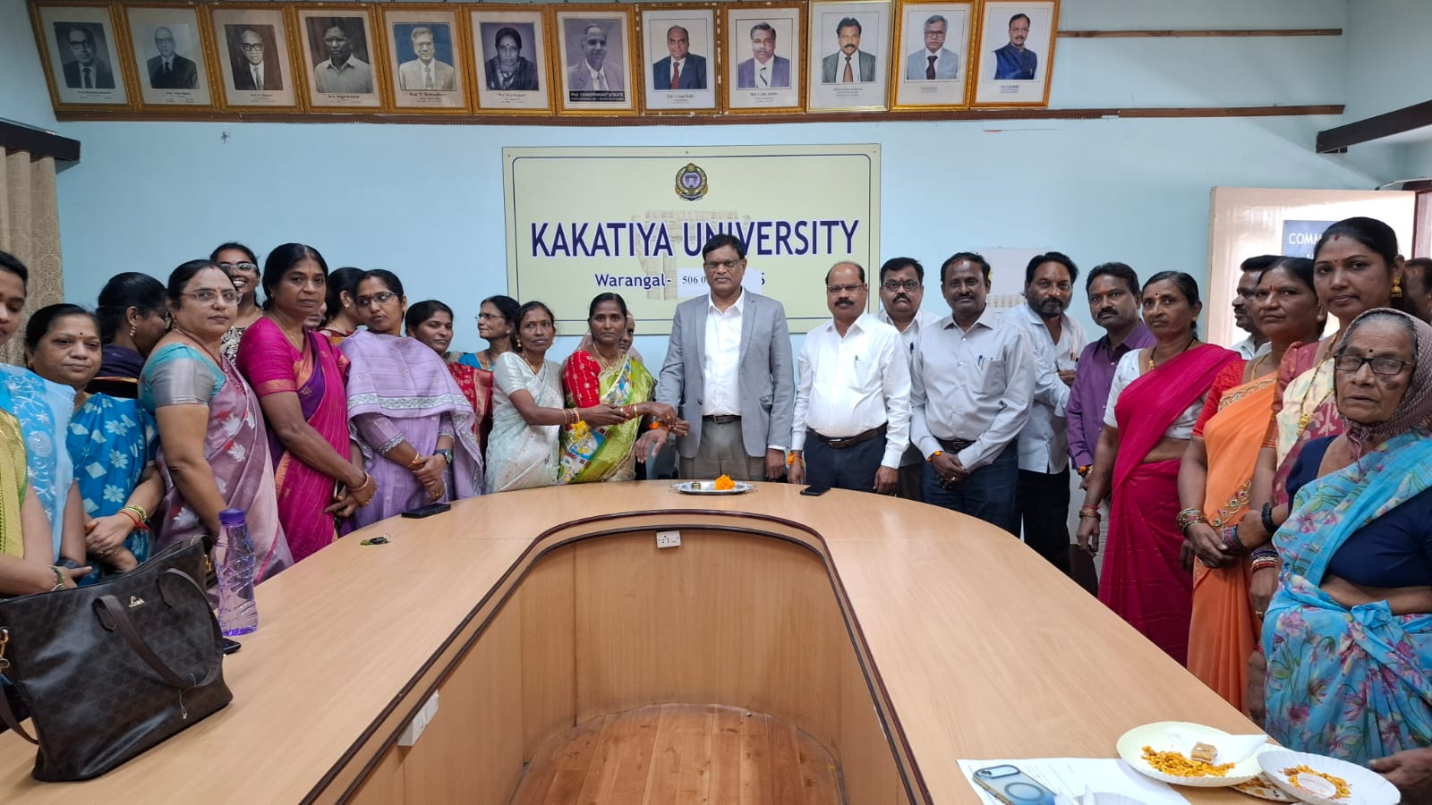భారతీయ సంస్కృతి లో సోదర - సోదరి  అనుబంధం గొప్పది: వీసి ఆచార్యులు ప్రతాప్ రెడ్డి