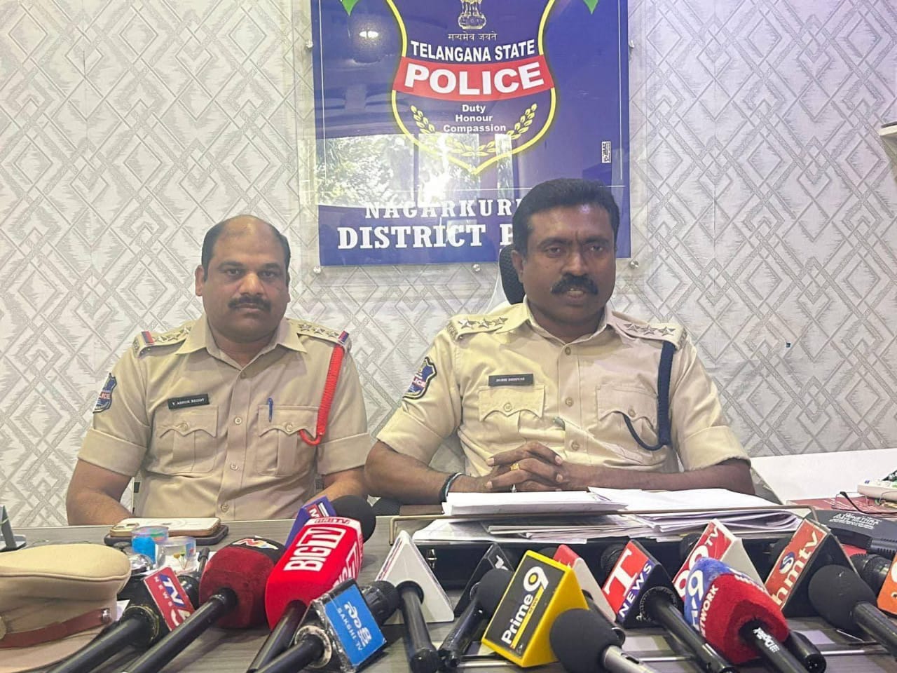 తిమ్మాజిపేట ఎస్ఐపై ఆరోపణలు అవాస్తవం: డీఎస్పీ బుర్రి శ్రీనివాస్