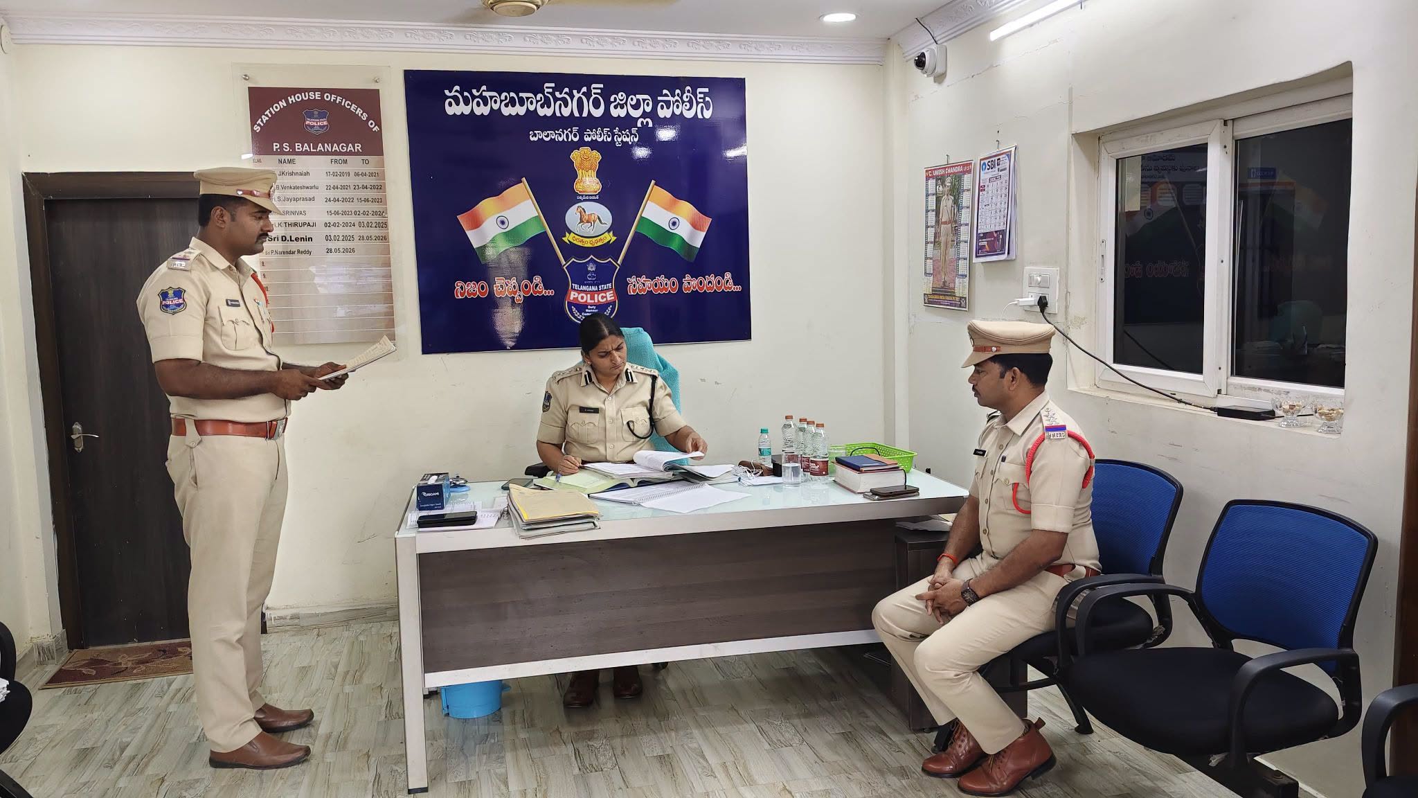బాలానగర్ పోలీస్ స్టేషన్‌ను తనిఖీ చేసిన జిల్లా ఎస్పీ డి. జానకి