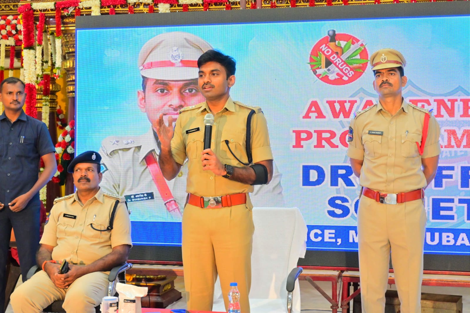 డ్రగ్స్ రహిత సమాజమే లక్ష్యం: జిల్లా ఎస్పీ డా. శబరీష్