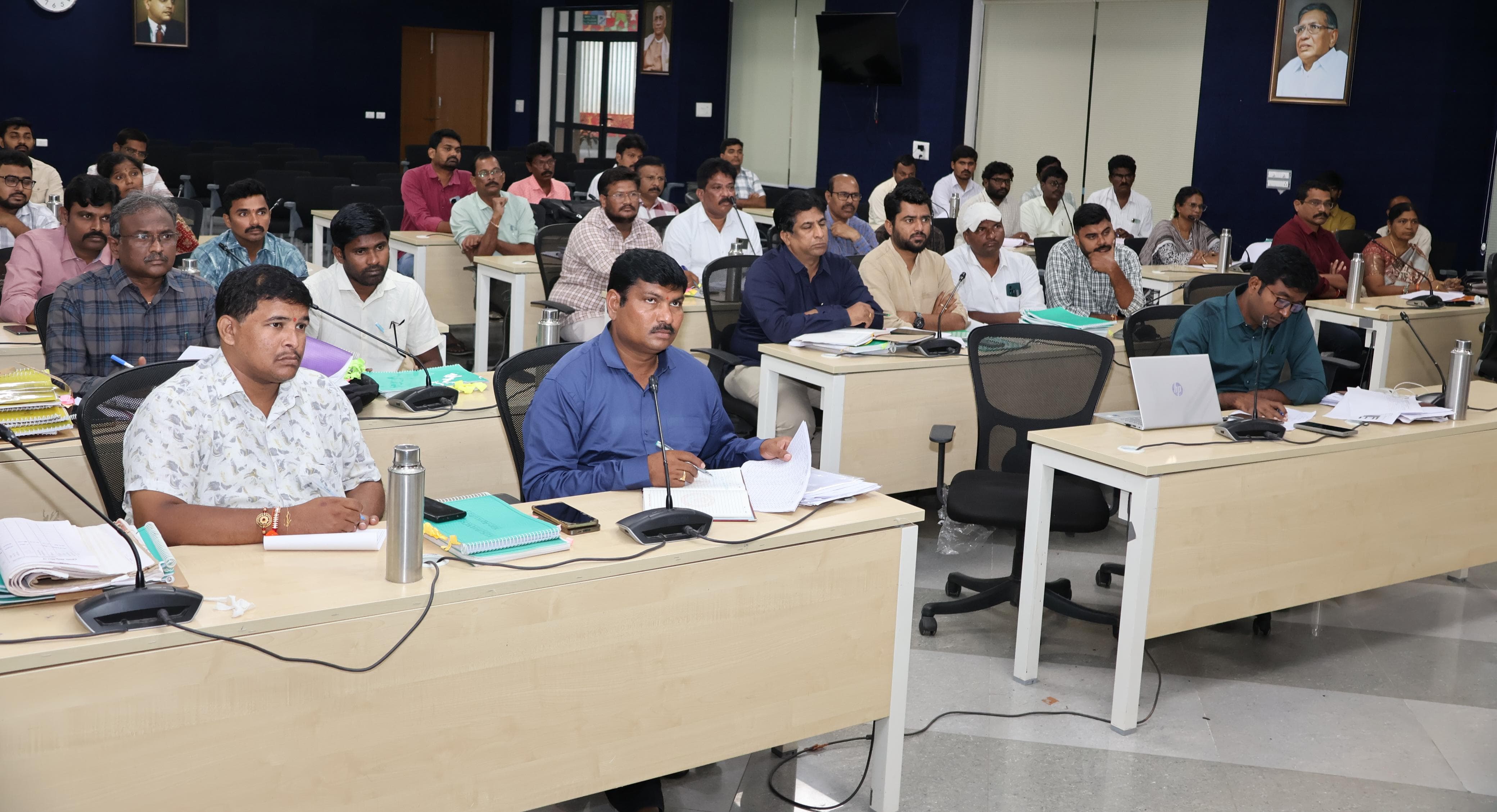 22ఏ భూముల సమస్యల పరిష్కారంలో పారదర్శకంగా వ్యవహరించాలి: జిల్లా కలెక్టర్ దివాకర టిఎస్