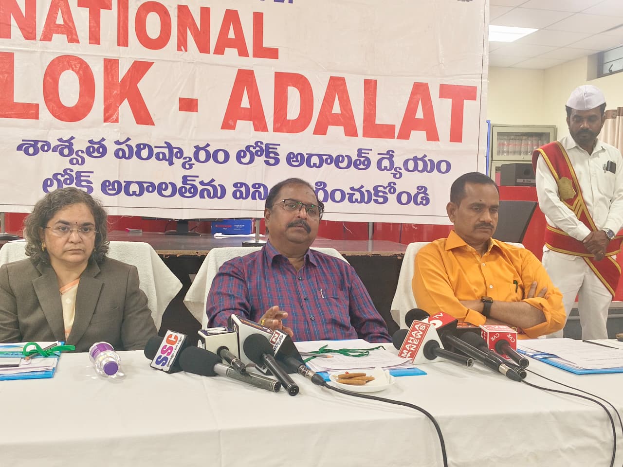 రాజీ మార్గం ద్వారా పరిష్కరించుకోవాలి: డిస్టిక్ సెషన్స్ జడ్జ్ ఆర్. సుదర్శన్
