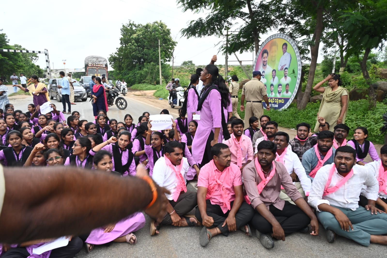 పాలిటెక్నిక్ విద్యావ్యవస్థను సాంకేతిక విద్యాశాఖలోనే కొనసాగించాలి