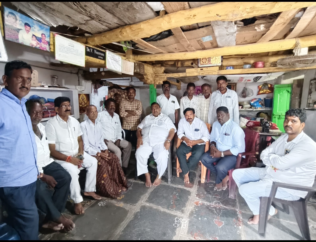 బాధితులకు అండగా వొడితల సతీష్ కుమార్