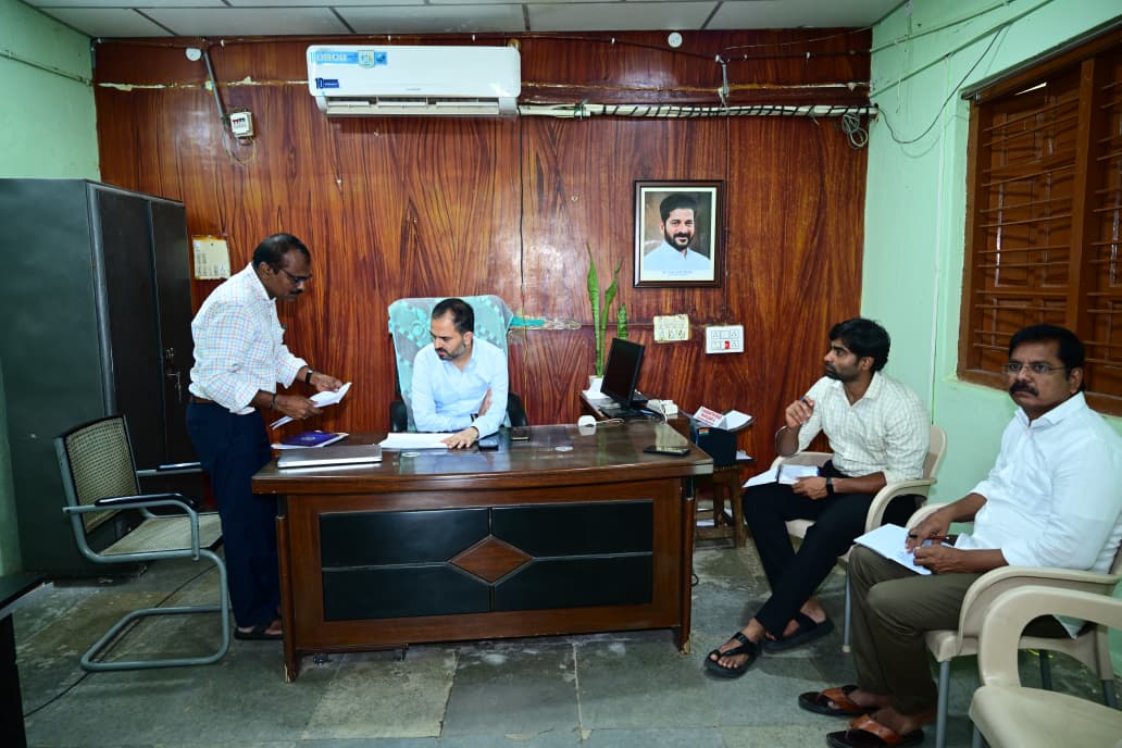 భూ భారతి, సాదా బైనామా, బల్క్ ల్యాండ్ సర్వే వేగవంతంగా పూర్తి చేయాలి: జిల్లా కలెక్టర్ రాహుల్ శర్మ