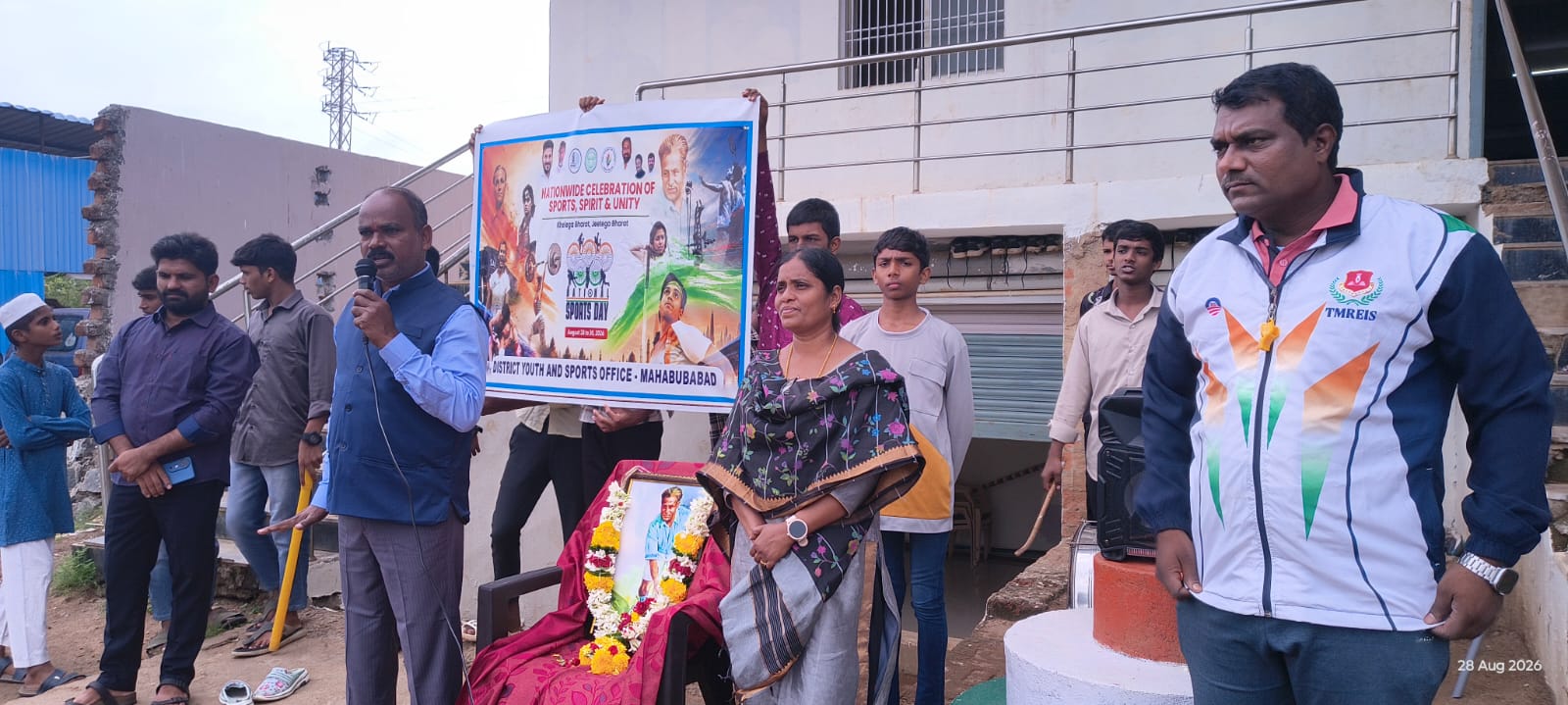 క్రీడలతోనే క్రమశిక్షణ, ఆరోగ్యకరమైన జీవనం: జిల్లా యువజన, క్రీడల అధికారిణి డా. ఓ. జ్యోతి