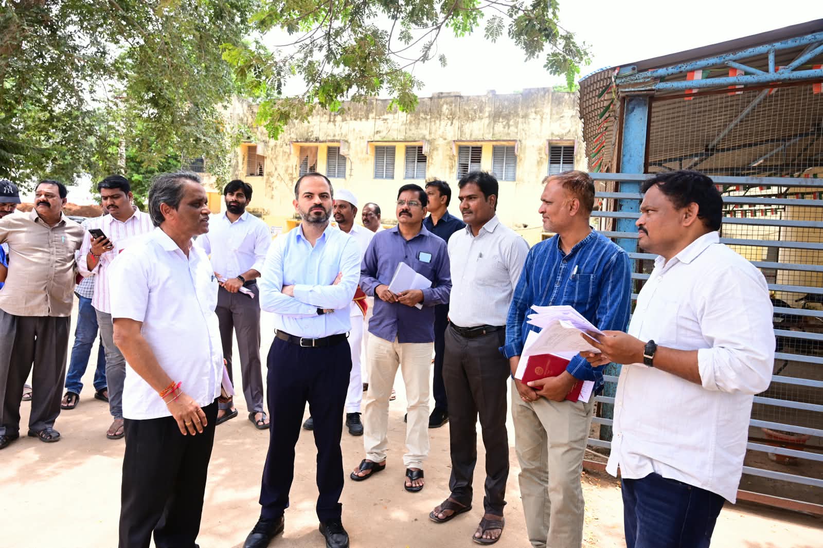 కాళేశ్వరం దేవాలయ పునర్నిర్మాణ పనులను నిర్ణీత గడువులోగా పూర్తి చేయాలి