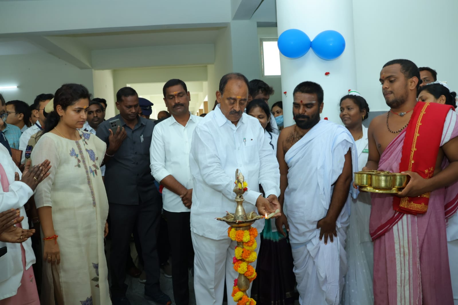 మెరుగైన వైద్య సేవలు అందించడమే ప్రభుత్వ లక్ష్యం: పరకాల శాసనసభ్యులు రేవూరి ప్రకాష్ రెడ్డి