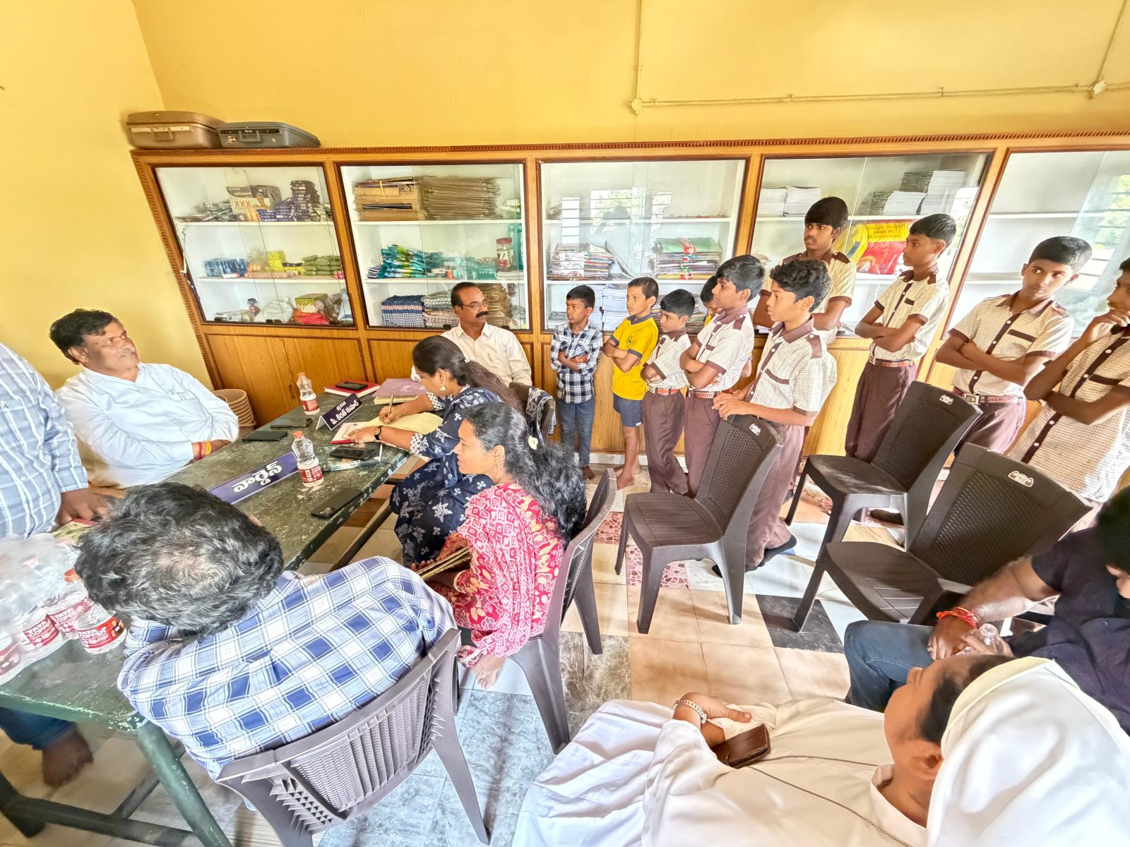 బాలల సంరక్షణ కేంద్రాలను తనిఖీ చేసిన డీఐసి బృందం