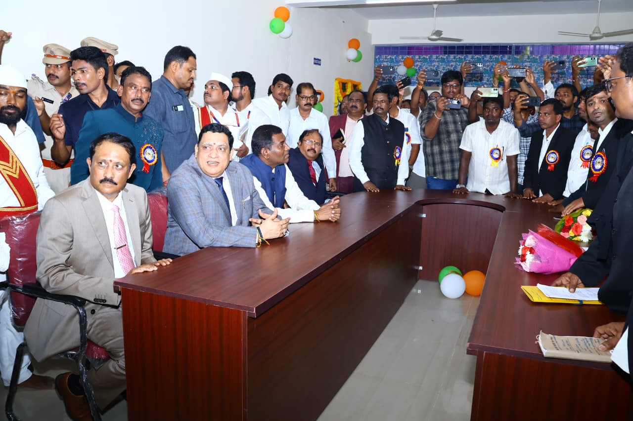 న్యాయస్థాన మౌలిక సదుపాయాల అభివృద్ధికి ప్రాధాన్యం