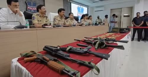 ఆర్మీ ఆయుధాల చోరీ.. రిటైర్డ్ హవల్దార్ అరెస్ట్..