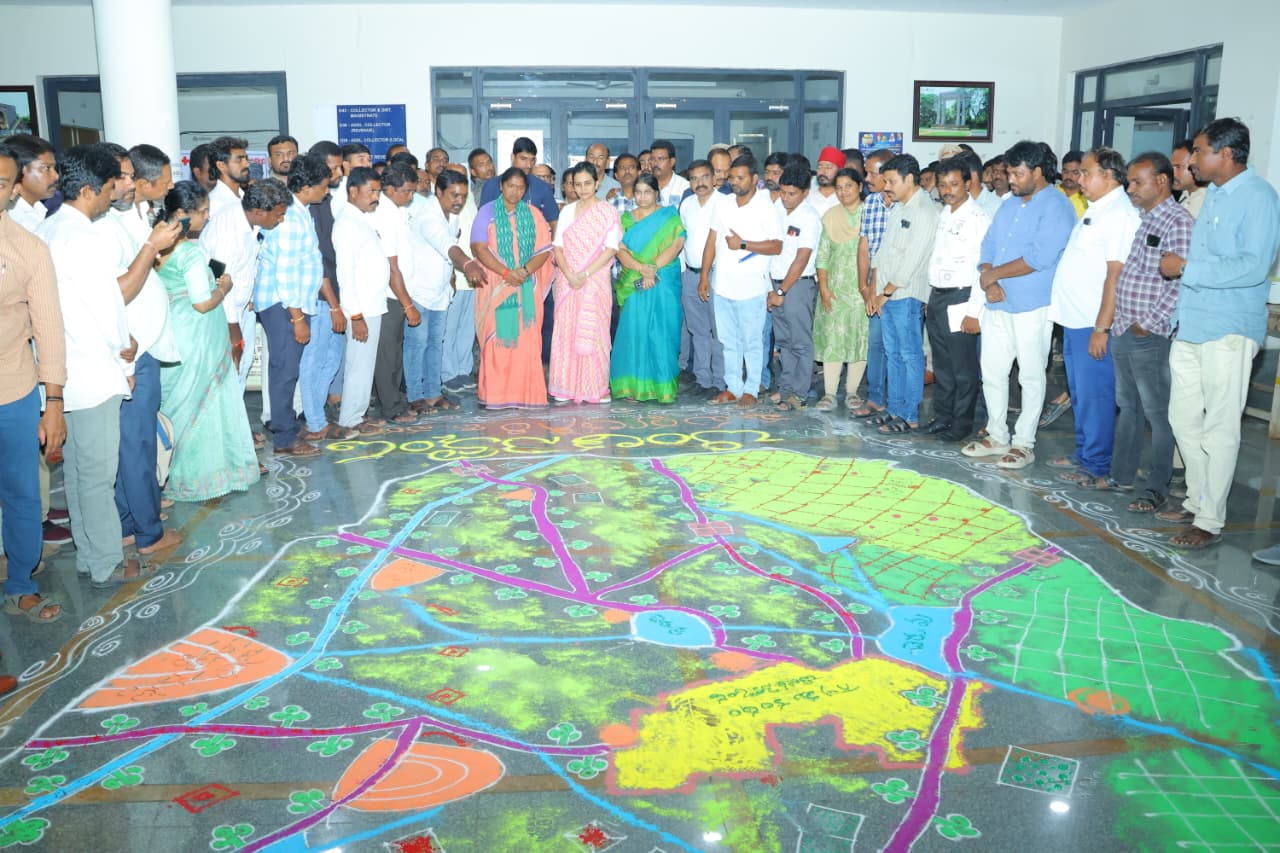 పకడ్బందీ ప్రణాళికతో తాగునీటి సరఫరాకు చర్యలు చేపట్టాలి: మంత్రి ధనసరి అనసూయ సీతక్క
