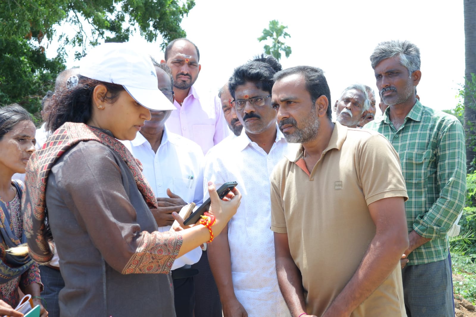 డిజిటల్ క్రాప్ సర్వే వివరాలను పకడ్బందీగా నమోదు చేయాలి