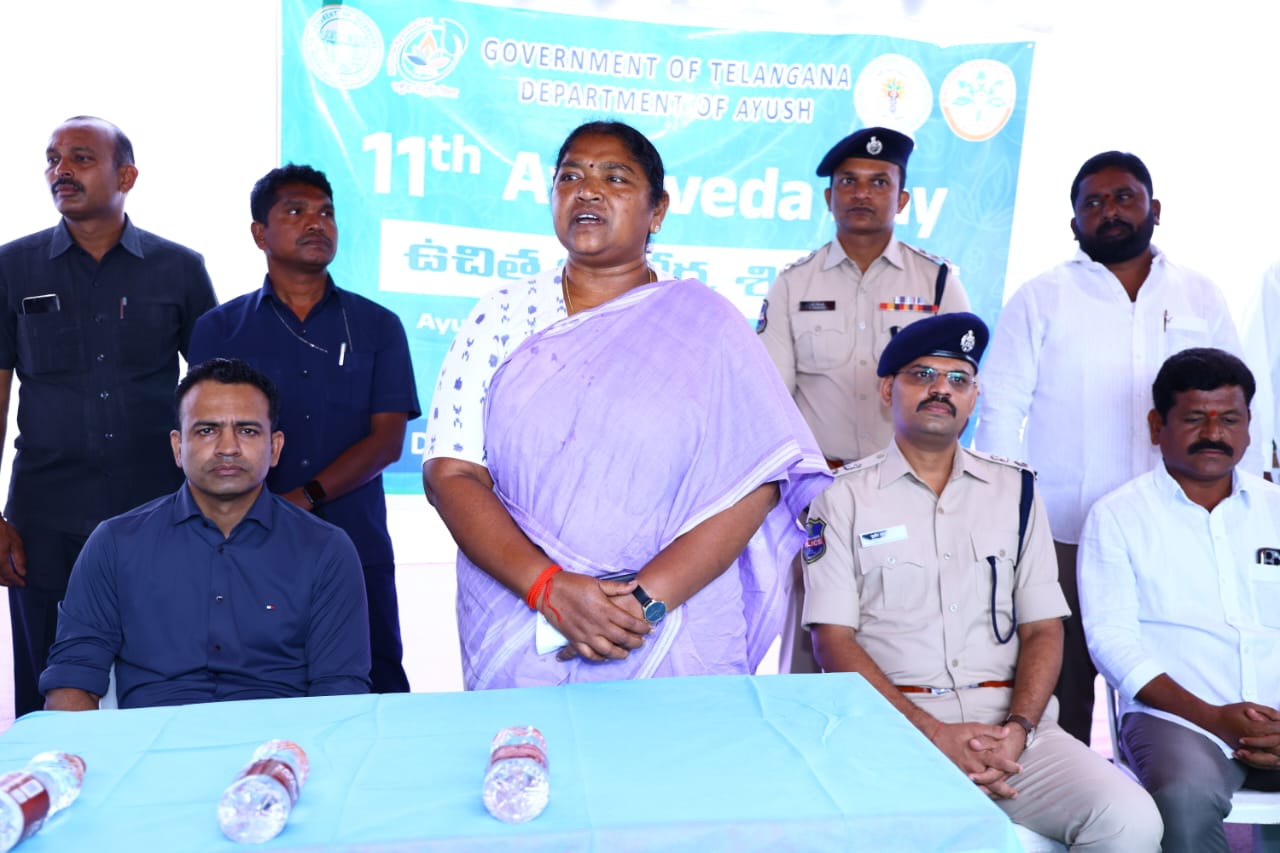 ఈ సందర్భంగా మంత్రి అనసూయ సీతక్క మాట్లాడుతూ,