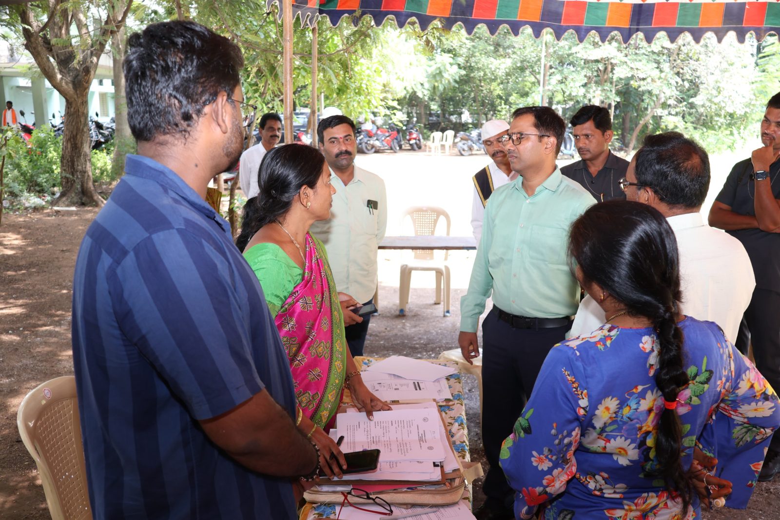 ఎస్ఐఆర్ ప్రక్రియను సజావుగా నిర్వహించాలి: జిల్లా కలెక్టర్ దివాకర టిఎస్