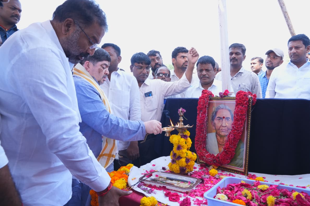 ఈ సందర్భంగా మంత్రి పొన్నం ప్రభాకర్ మాట్లాడుతూ..