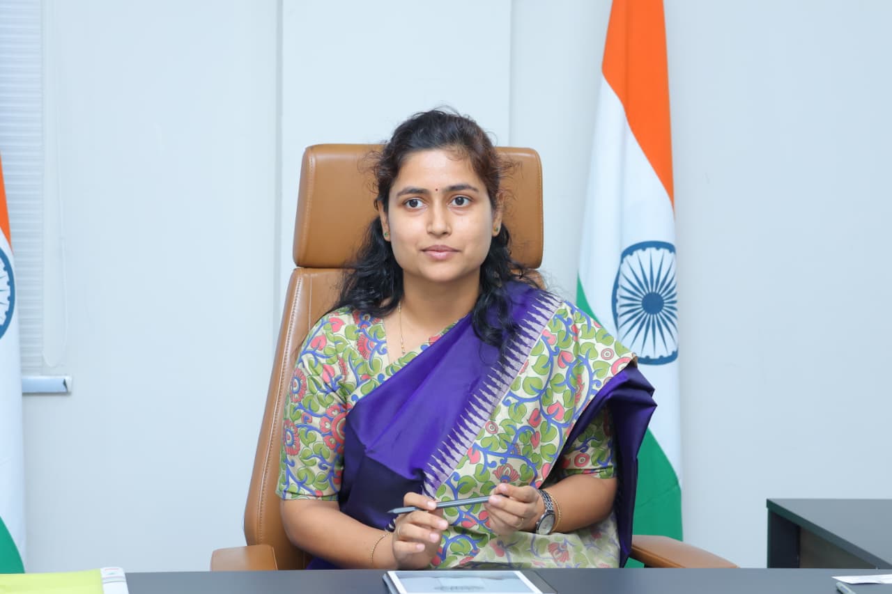 భారీ వర్షాల నేపథ్యంలో ప్రజలు అప్రమత్తంగా ఉండాలి