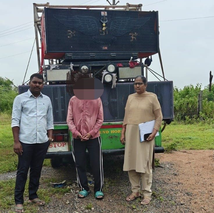 నిబంధనల ఉల్లంఘనకు డీజే నిర్వాహకులపై కేసు నమోదు: డీజే వాహనం, ఇతర సామగ్రి సీజ్..