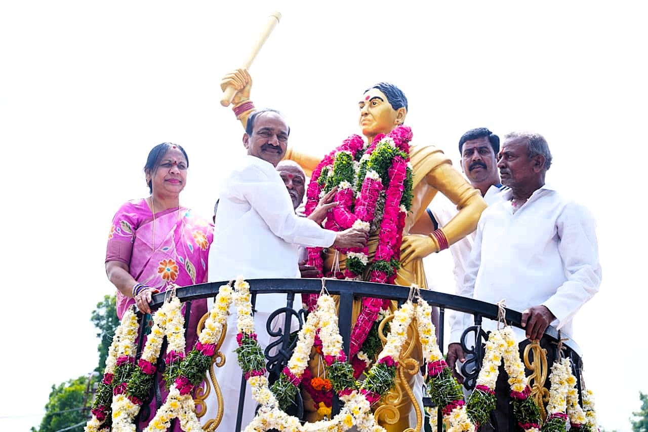 తెలంగాణ వీరనారి  చిట్యాల (చాకలి) ఐలమ్మ ఆశయ సాధనకు ప్రతి ఒక్కరూ పునరంకితం కావాలి