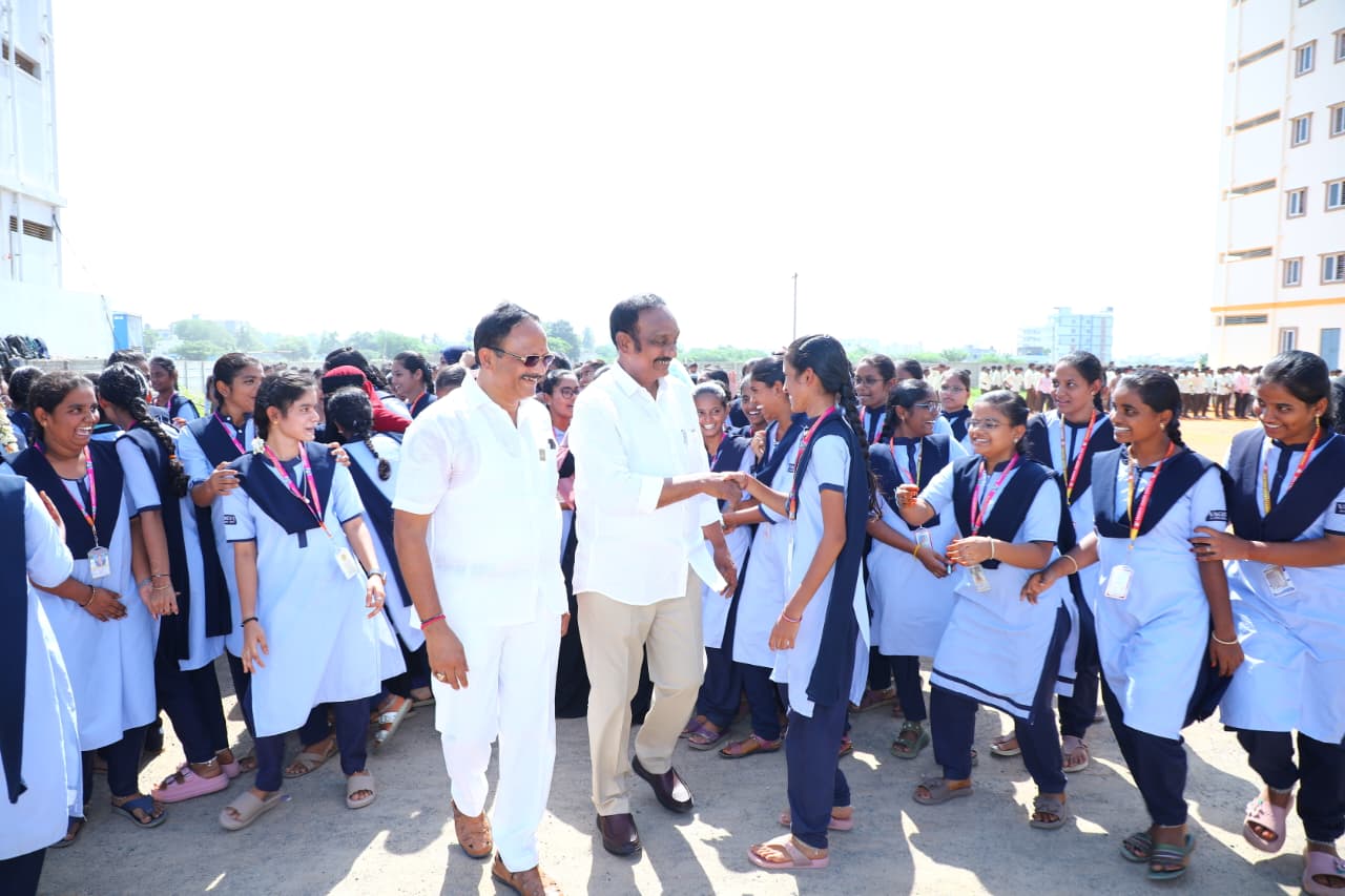 యువత భవితకు భరోసా.. ‘Zen G’ కార్యక్రమం: ఎమ్మెల్యే డాక్టర్ చదలవాడ అరవింద బాబు