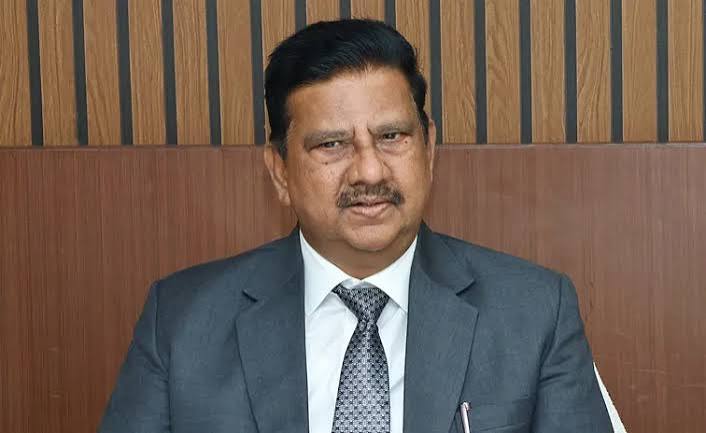 ఆదిలాబాద్ రిమ్స్ ఘటనపై తెలంగాణ మానవ హక్కుల సంఘం సీరియస్