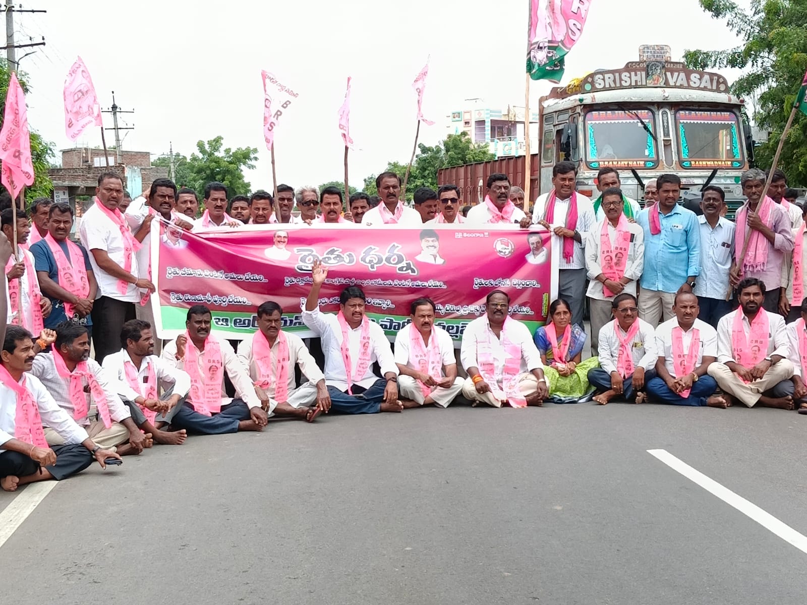 రైతు వ్యతిరేక విధానాలపై బీఆర్ఎస్ పోరుబాట
