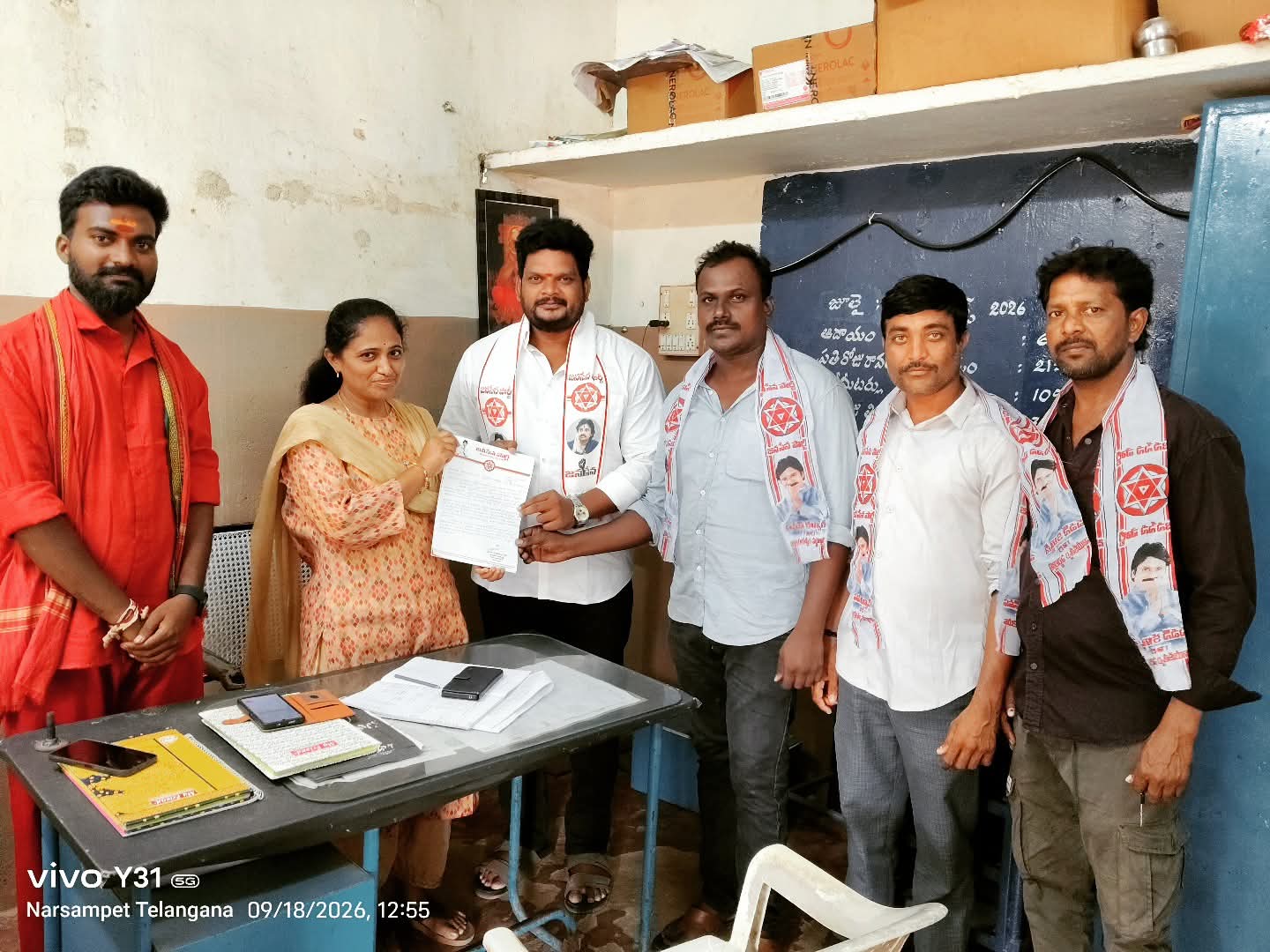 ప్రయాణికుల ఇబ్బందులు తొలగించండి: ఆర్టీసీ డీఎం కు జనసేన వినతి