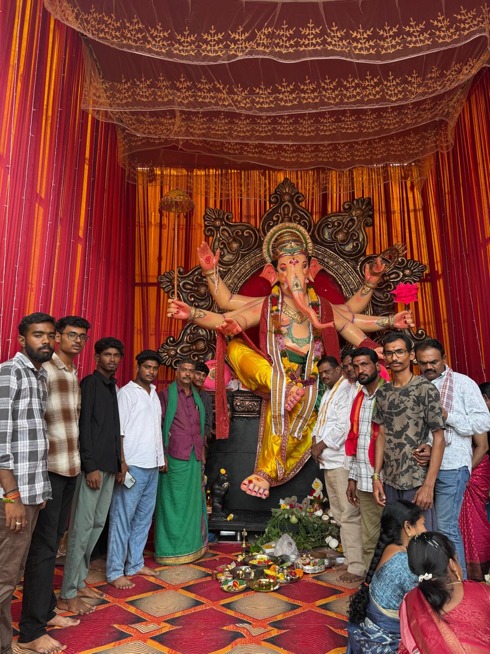 విఘ్నేశ్వర స్వామివారికి ప్రత్యేక పూజలు చేసిన మున్సిపల్ చైర్మన్ పాలకుర్తి సారంగపాణి