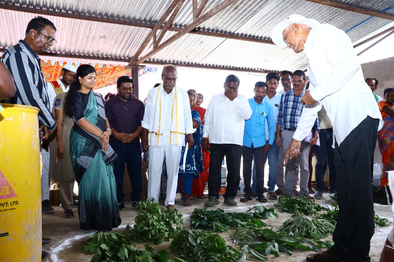ఈ కార్యక్రమంలో ముఖ్య అతిథిగా పాల్గొన్న జిల్లా కలెక్టర్ మాట్లాడుతూ