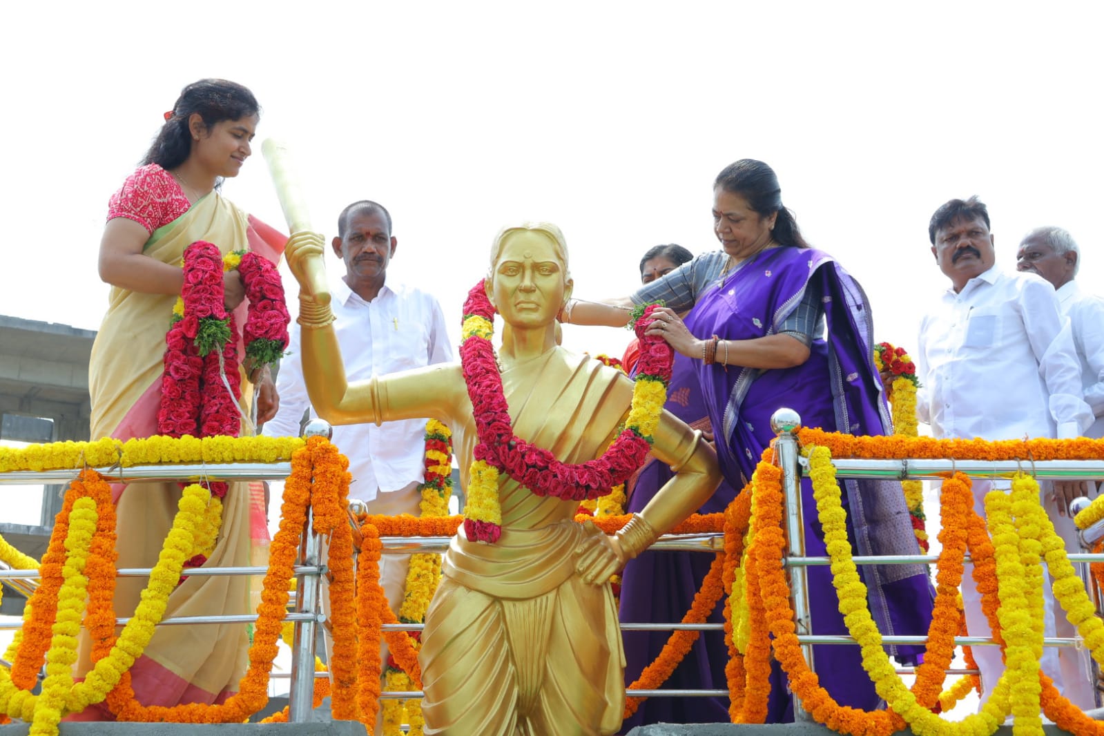 భావితరాలకు పోరాట స్ఫూర్తి వీరనారి చాకలి ఐలమ్మ