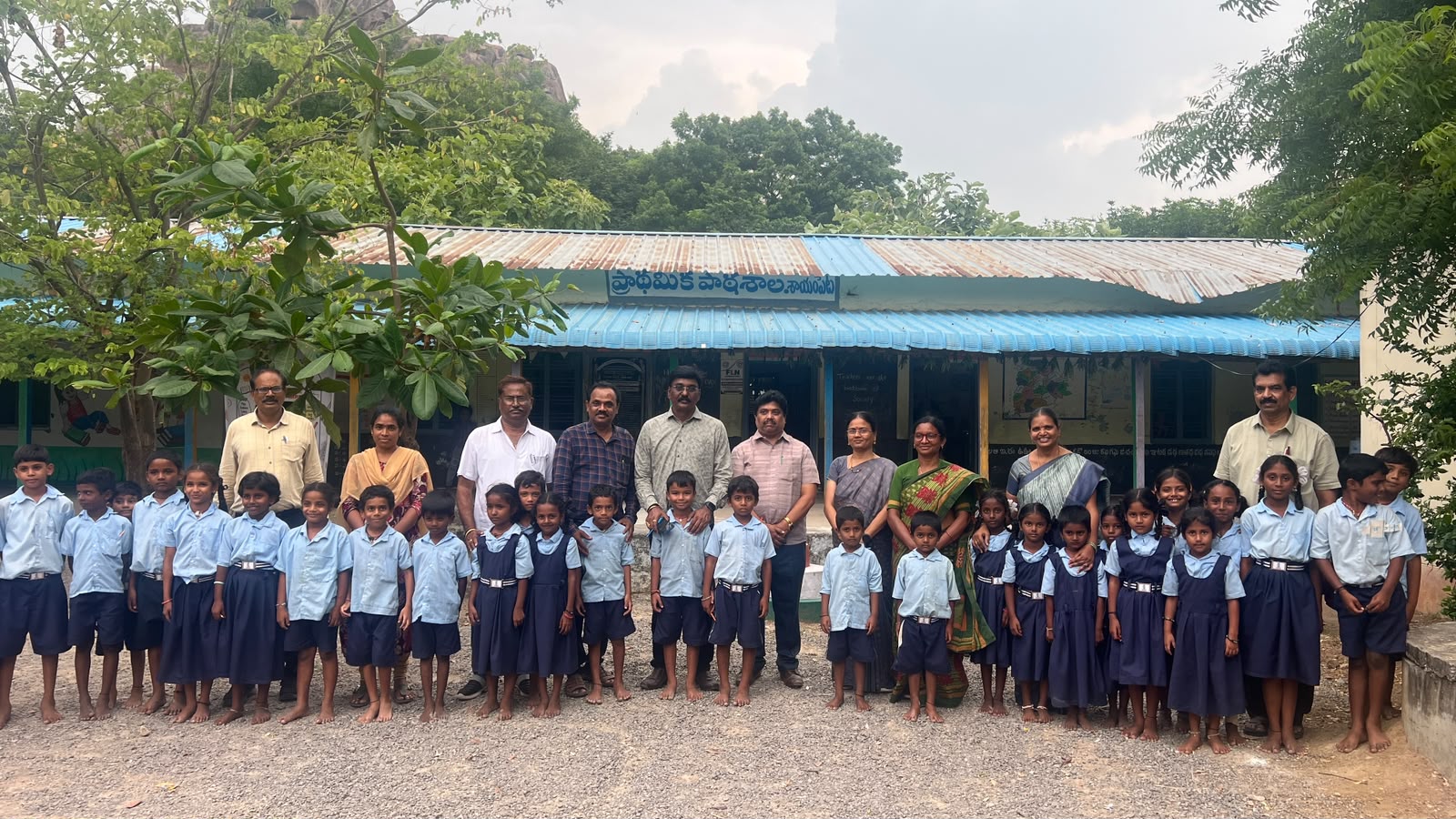 శాయంపేట మండలంలో పలు పాఠశాలలను ఆకస్మిక పరిశీలన చేసిన డిఇఓ