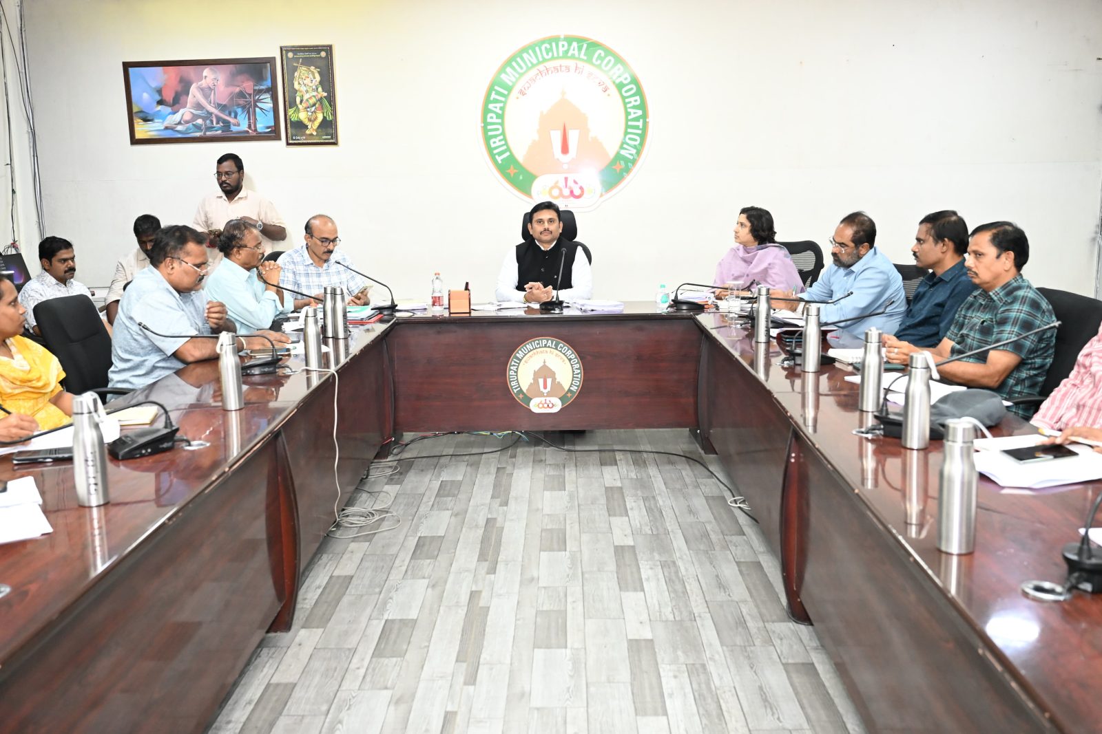 ఎన్నికల విధులను జాగ్రత్తగా నిర్వహించాలి: కమిషనర్ ఎం. జయకృష్ణ