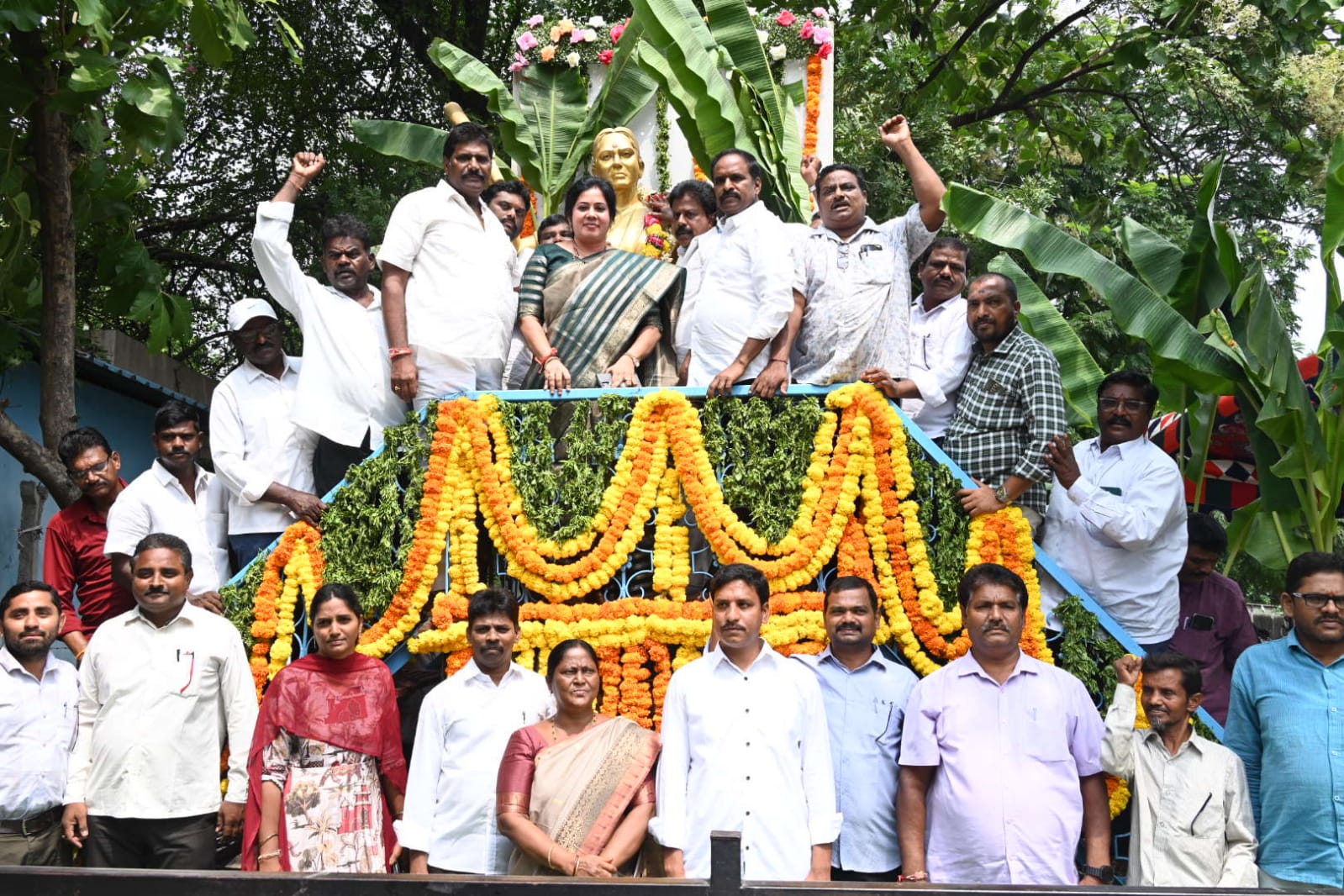వీర వనిత చాకలి ఐలమ్మ పోరాట స్ఫూర్తి స్ఫూర్తిదాయకం...