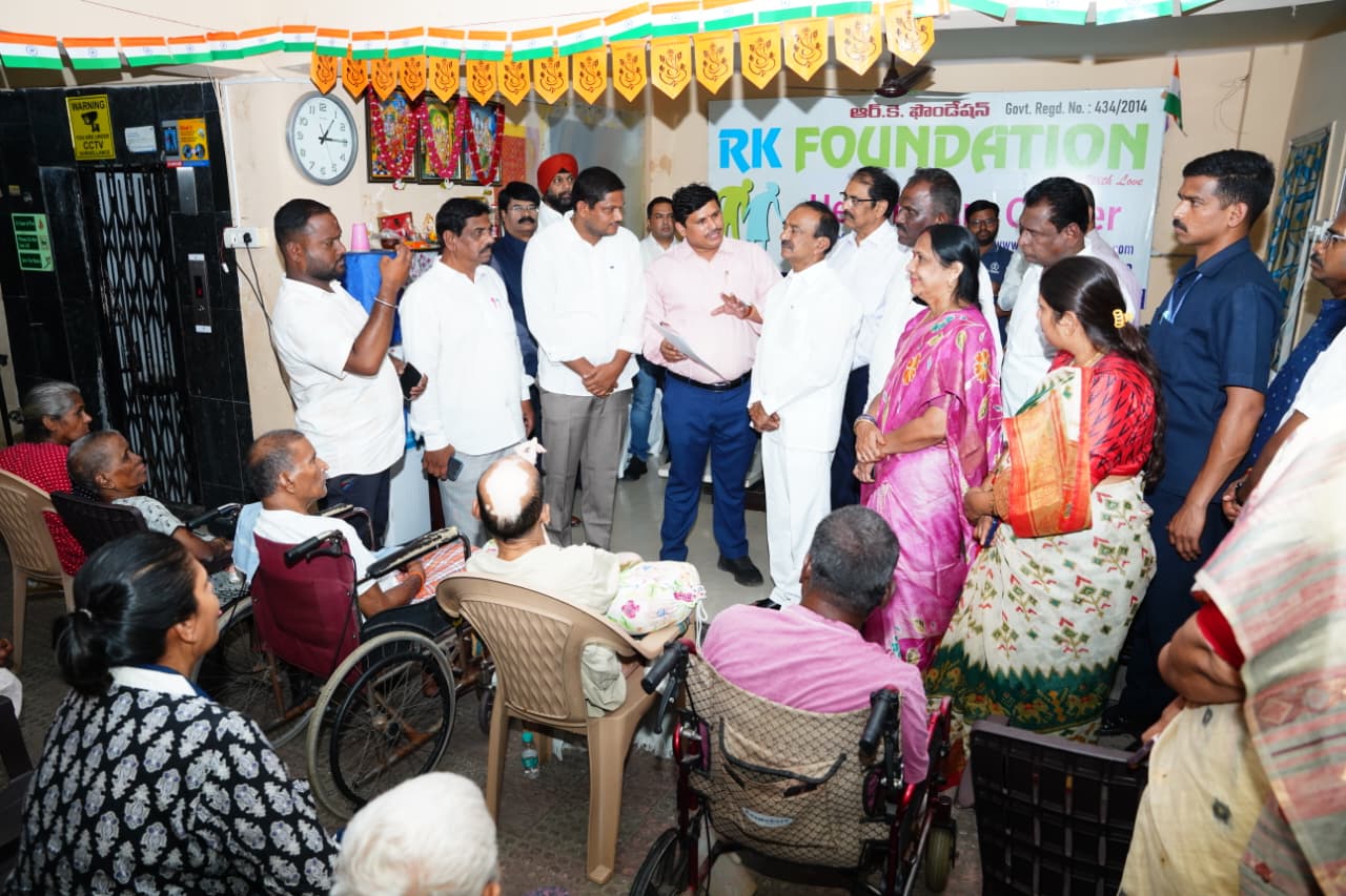 'సేవా సంకల్ప్ అభియాన్'లో పాల్గొన్న కేంద్ర మంత్రి కిషన్ రెడ్డి, ఎంపీ ఈటల రాజేందర్