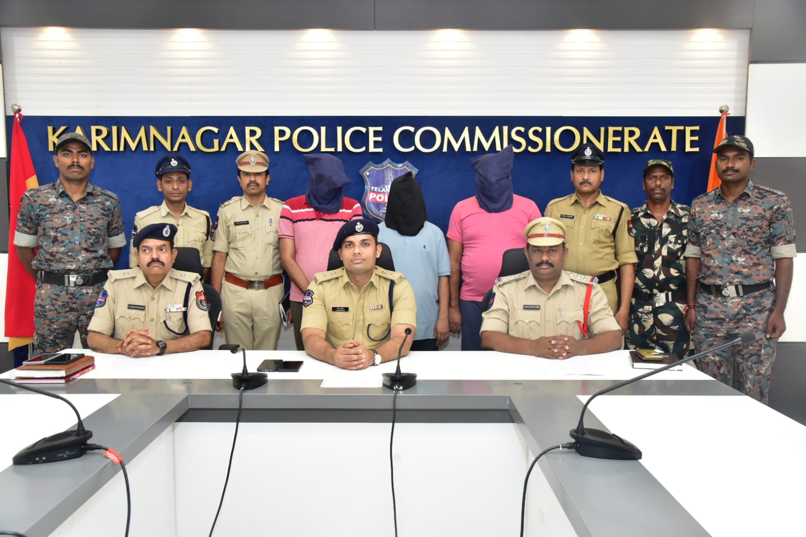 భారీ పెట్టుబడి మోసం కేసును ఛేదించిన కరీంనగర్ పోలీసులు